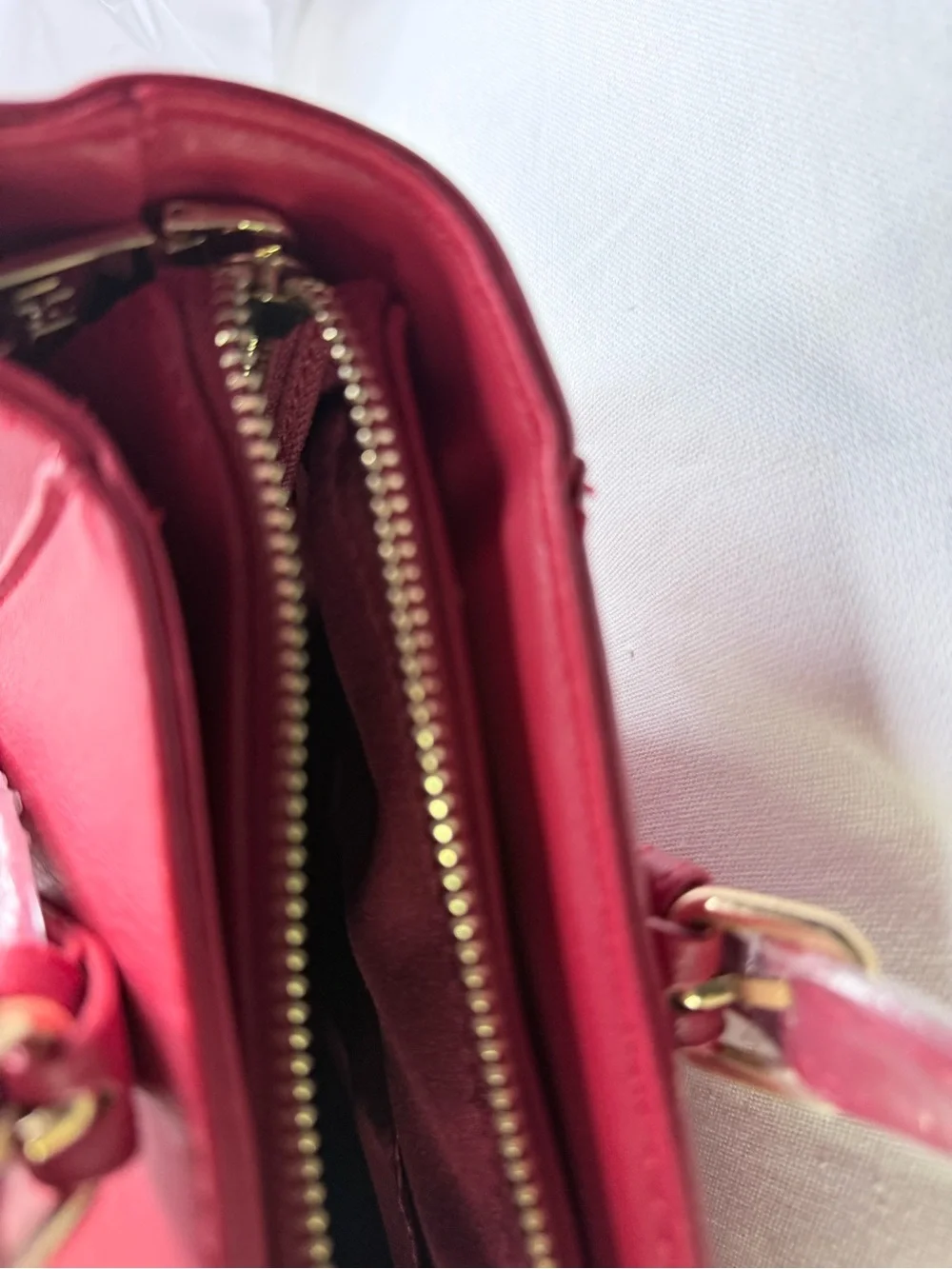 Red Tote Bag - Stylish Everyday Carry